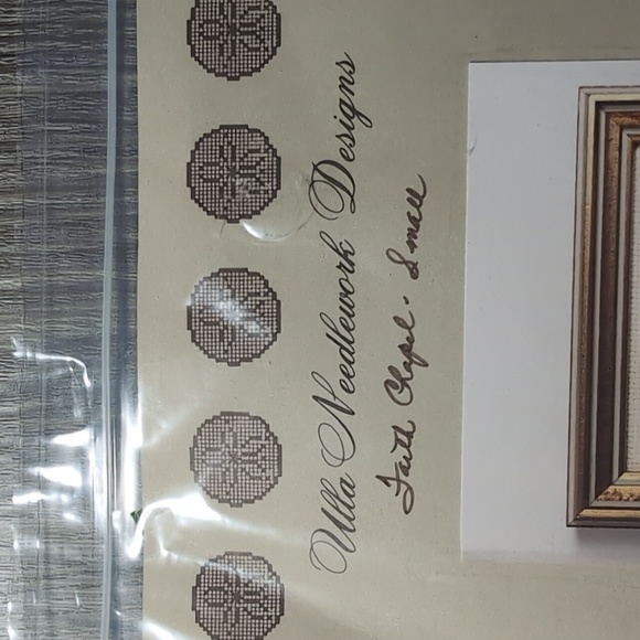 Ulla Needlework Designs Needlework kit - Picture 2 of 5